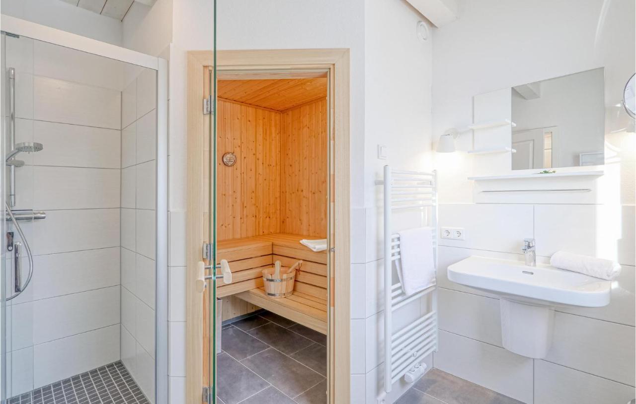 Stunning Home In Krems Ii-Warderbrueck With Sauna Gols Luaran gambar